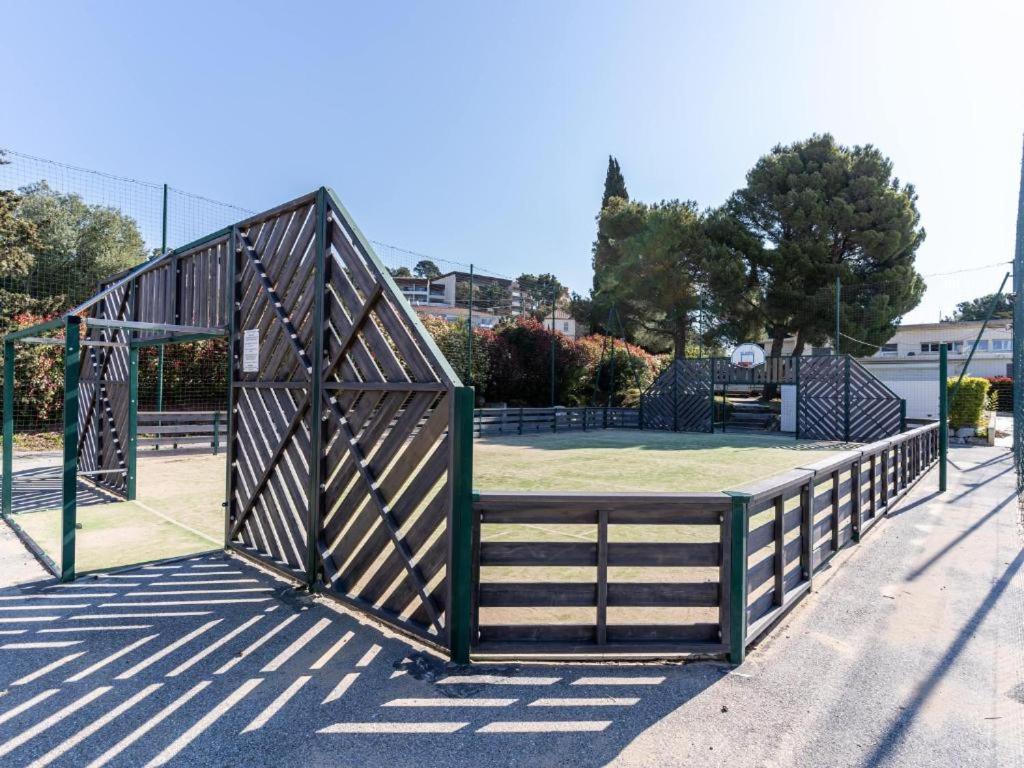 Joli T2 Proche Dans Apartment La Londe-les-Maures